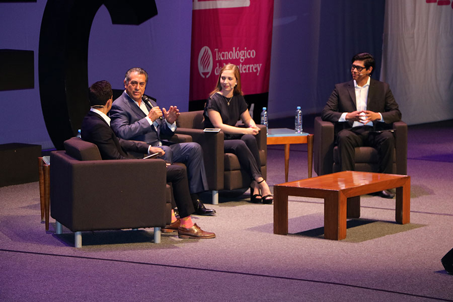 Jaime Rodríguez "El Bronco" en el Tec de Monterrey