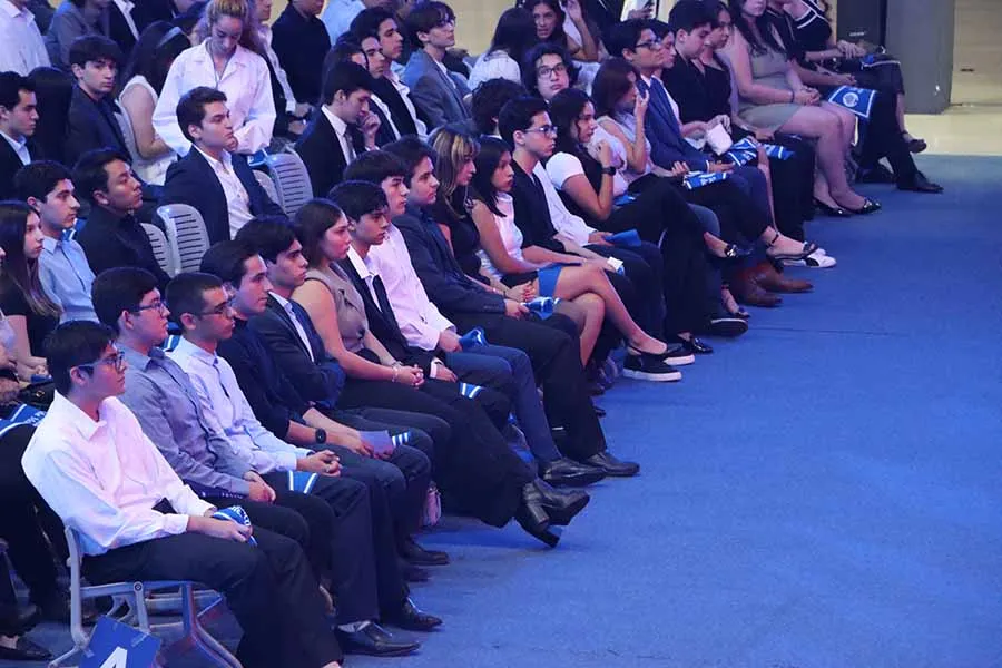 Entrega de Becas al Talento Académico del campus Monterrey 2024.