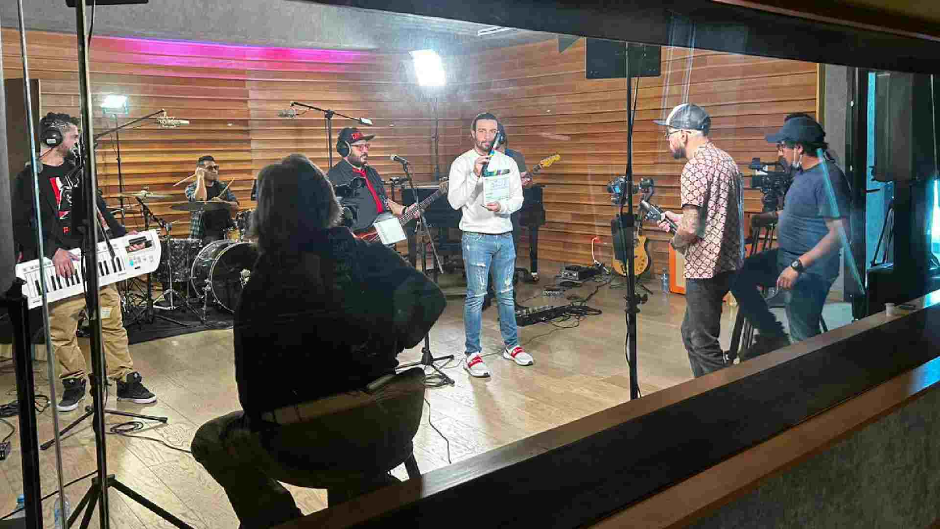 Las bandas grabaron en el estudio del Tec campus Puebla para la segunda temporada de "Música y otras hierbas"