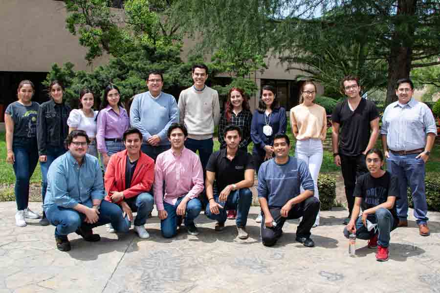 Director campus Saltillo y grupos estudiantiles