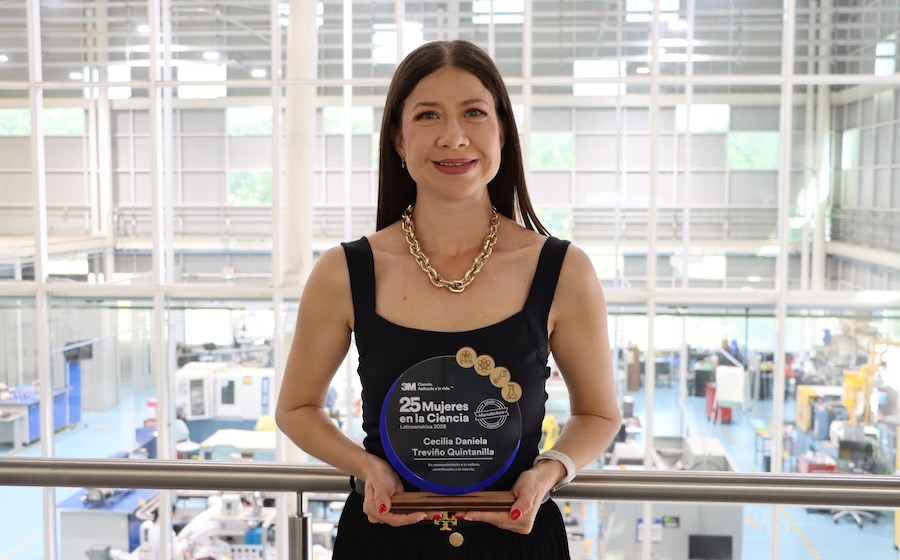 La investigadora y profesora Cecilia Trevi&ntilde;o del Tec en Quer&eacute;taro fue reconocida en concurso con su proyecto de reciclar hules sint&eacute;ticos mediante procesos qu&iacute;micos.