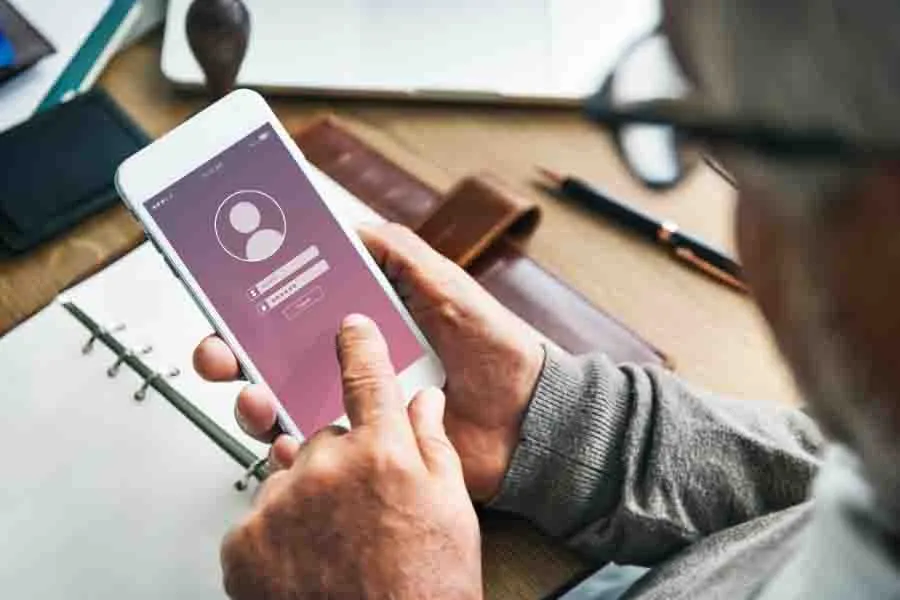 Docentes investigadores del Tec y empresas discuten avances de la IA
