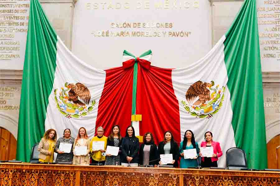 Recibe Premio Mujer Tec por sus proyectos de inclusión y equidad
