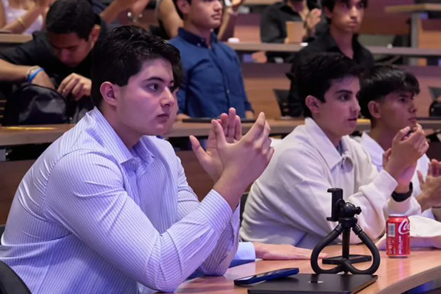 Jacobo Palafox en sesiones durante el Esade Summer School 2025.