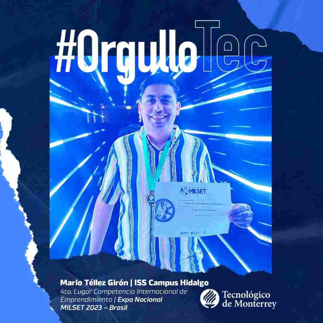 Estudiante muestra su certificado al ganar premio internacional de emprendimiento en Brasil