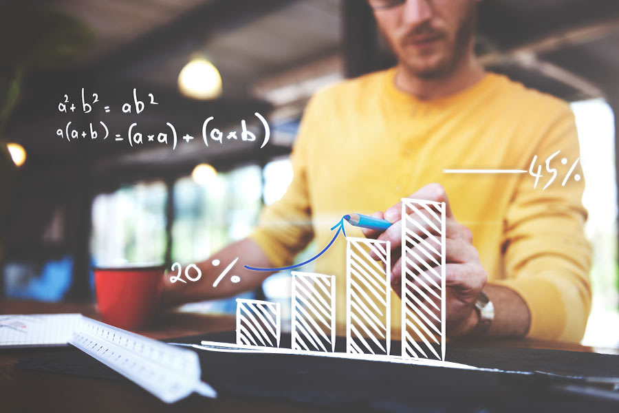 estudiante realizando calculos matematicos