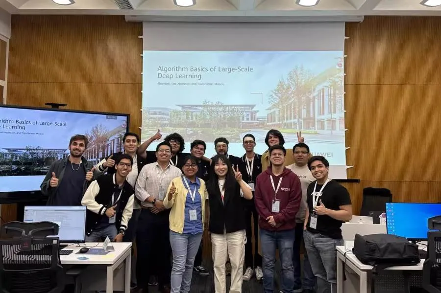  Estudiante Tec gana beca para estancia en China