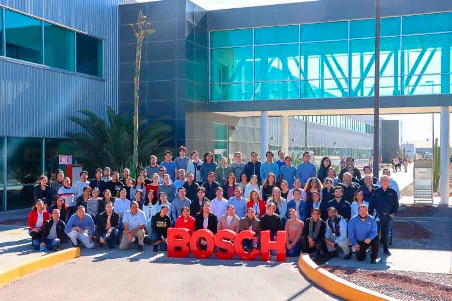 estudiantes-de-tec-campus-slp-en-bosch