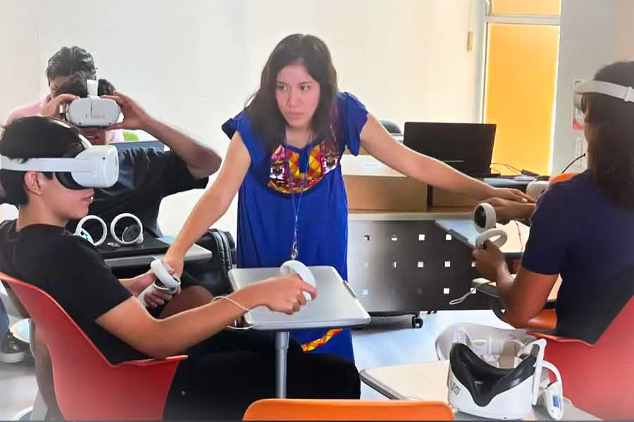 Estudiantes PrepaTec Chiapas hacen radio en el metaverso