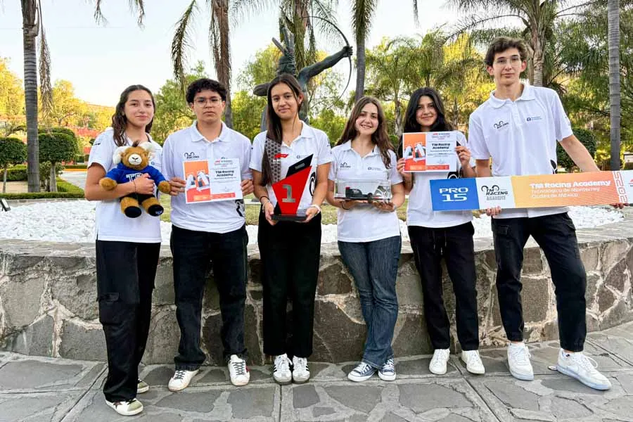 Estudiantes de PrepaTec ganan reto F1 in Schools México 2025