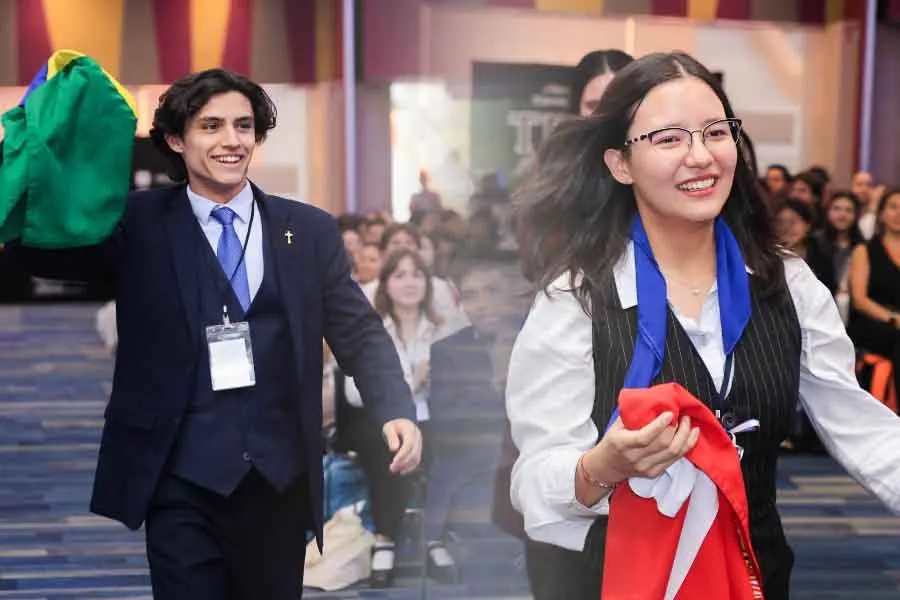 Estudiantes de 7 países debaten en Yale MUN Latin America en PrepaTec Santa Fe