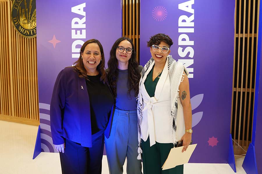 Impulsa igualdad con perspectiva de género y recibe Premio Mujer Tec