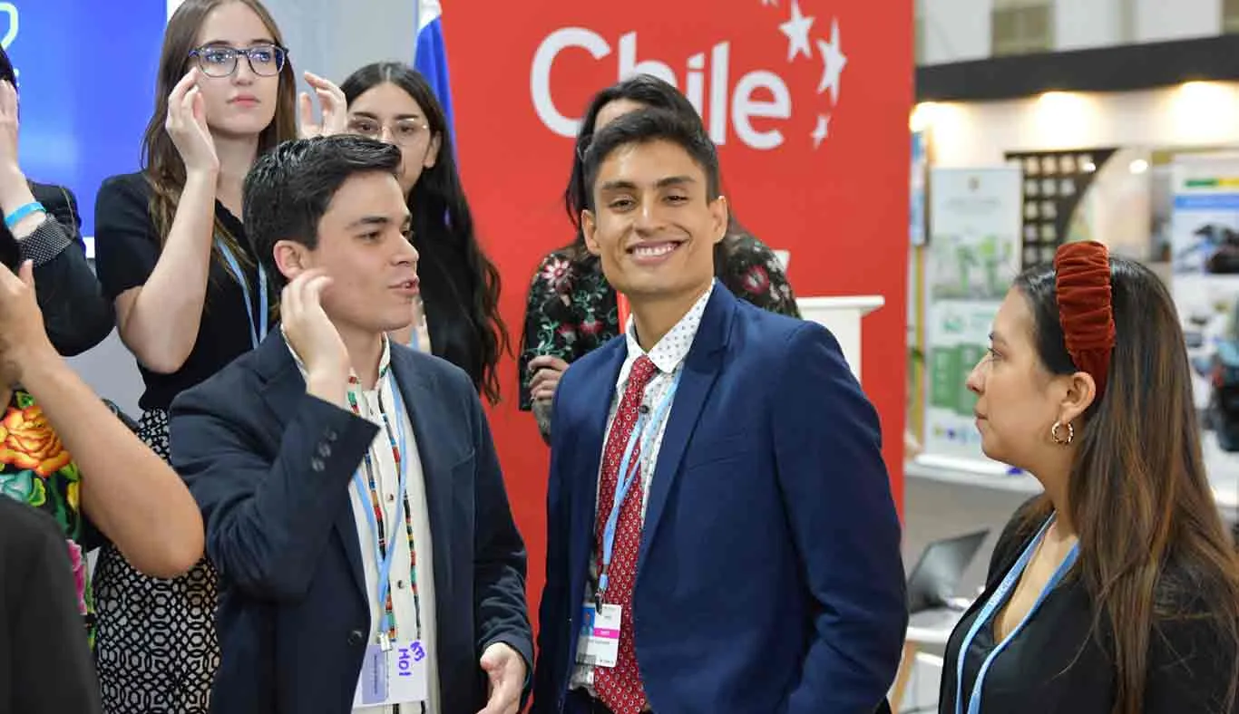 estudiantes en acción