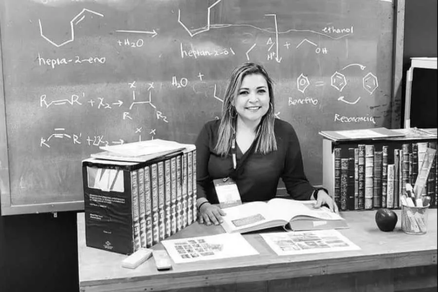 La profesora Tec, Dulce Vallejo.