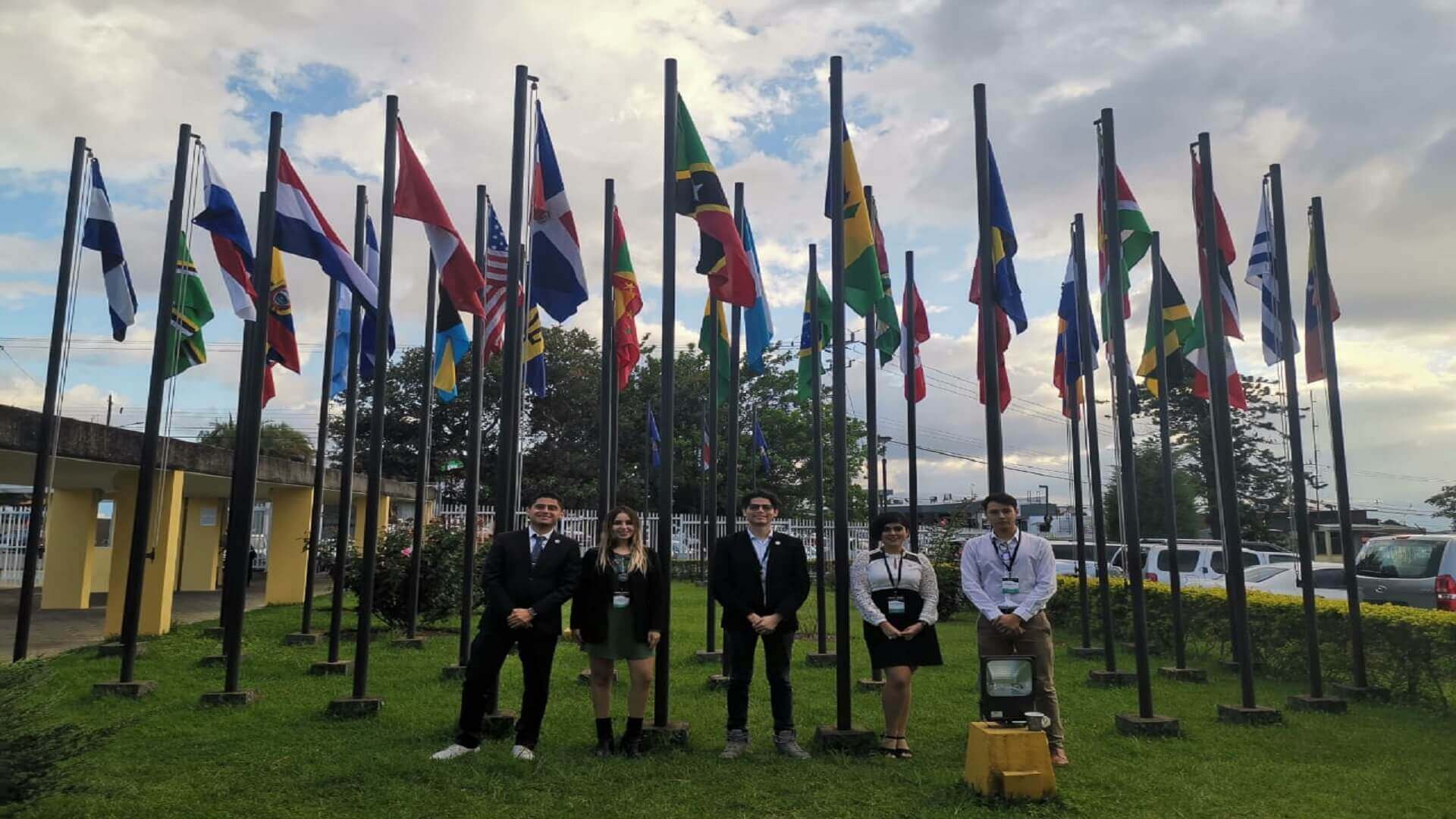 El Líder del Mañana pertenece a un selecto grupo de jóvenes que buscan impulsar el bioemprendimiento