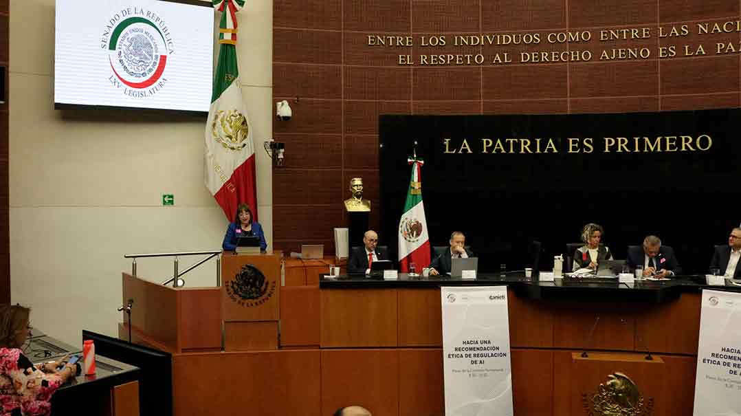 IA y ética y responsable en Encuentro en el Senado de la República.