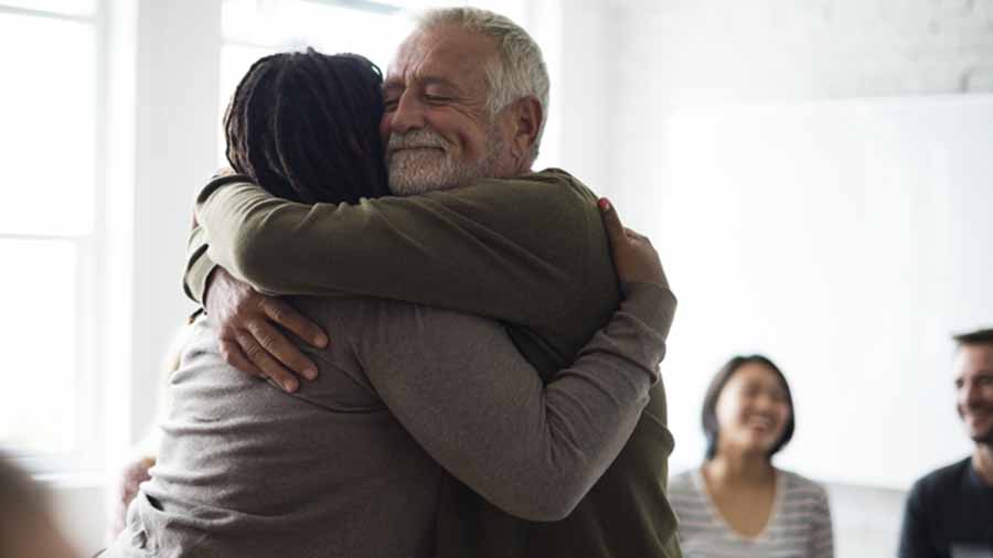 La resonancia de la positividad puede detonar la felicidad y bienestar a un nivel no solo personal sino global