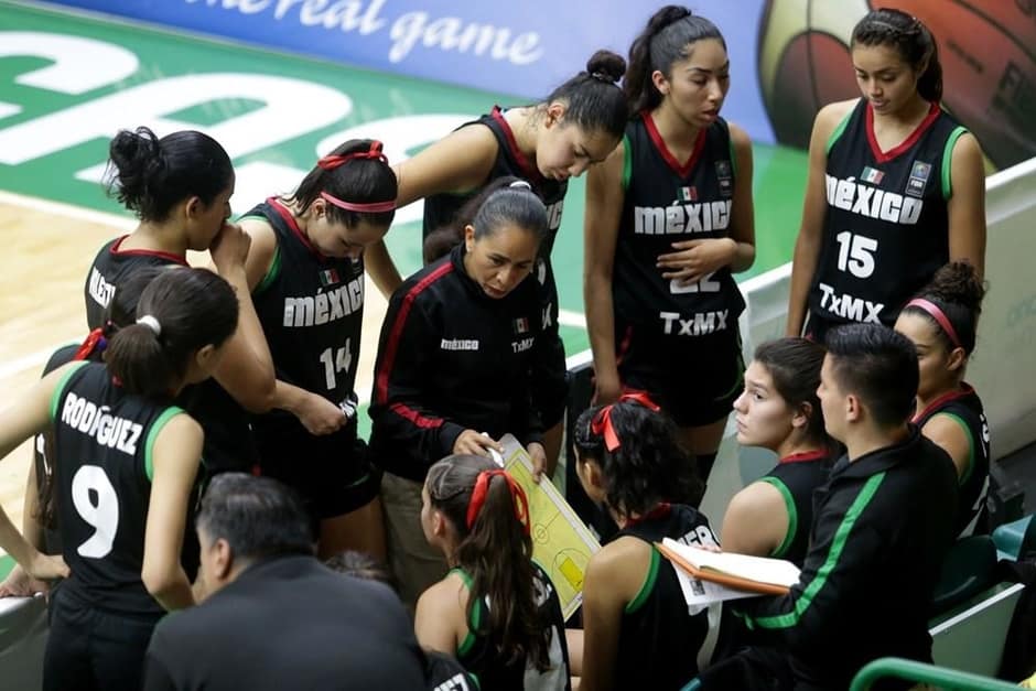 Jenny Valdovinos es la entrenadora de básquetbol femenil de PrepaTec Guadalajara