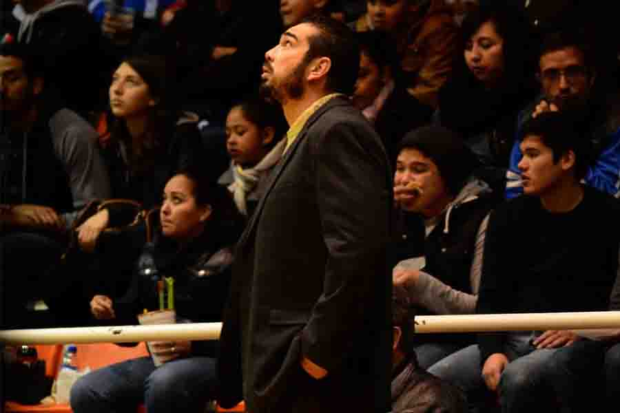 Jesús Hiram Mendoza nuevo coach de basquetbol de Borregos de Chihuahua