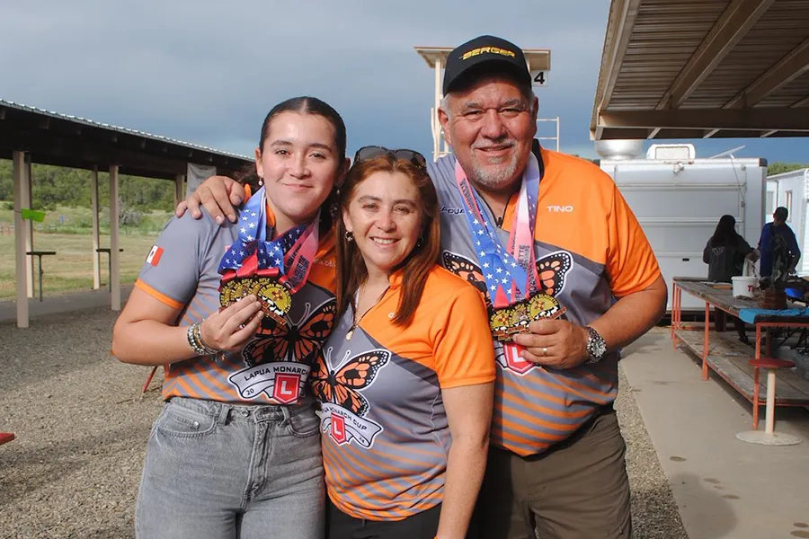 Jimena Dávila, campeona de tiro deportivo.