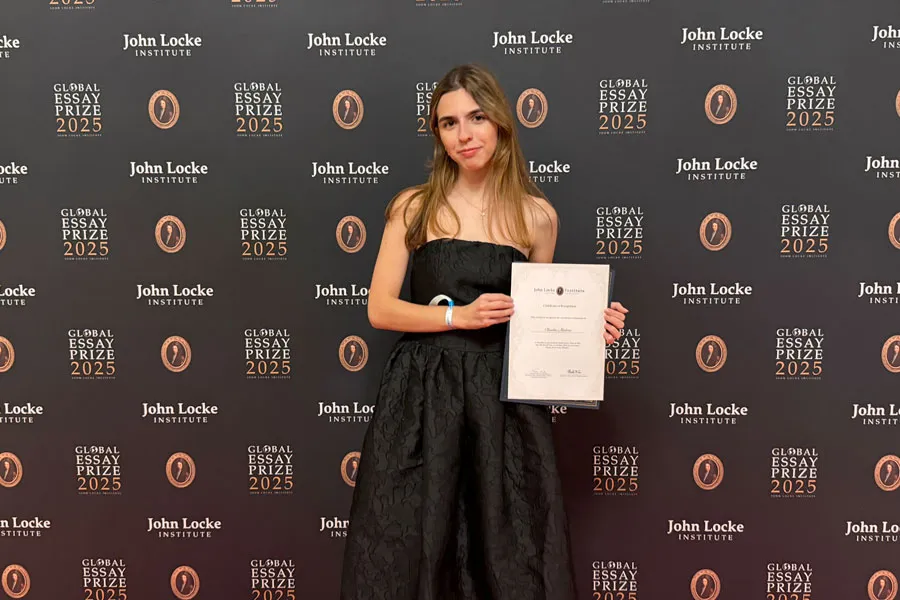 Concurso internacional ensayos, John Locke.