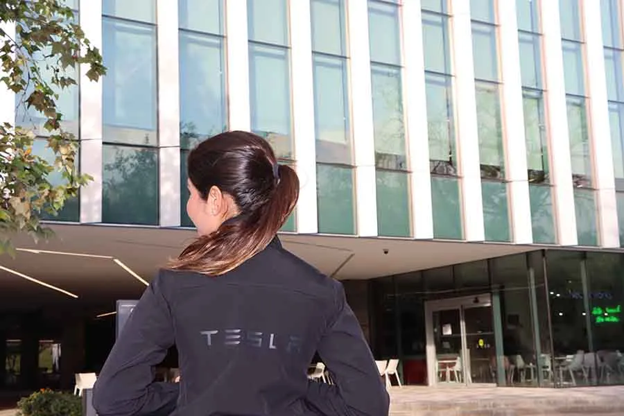 Julieta Vicario, quien trabajará en la Gigafactory Texas, de Tesla, en el campus Monterrey