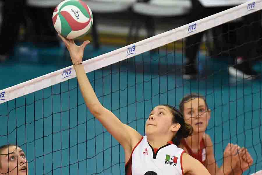 Karen Paola estudiante y jugadora de voleibol del Tec campus Chihuahua