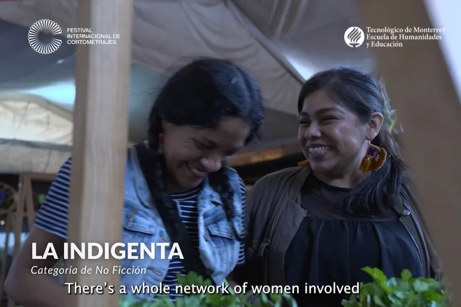 Escena del documental La Indigenta, dirigido por Sheyla Guevara, sobre una mujer que encuentra sanación y comunidad a través del pulque.