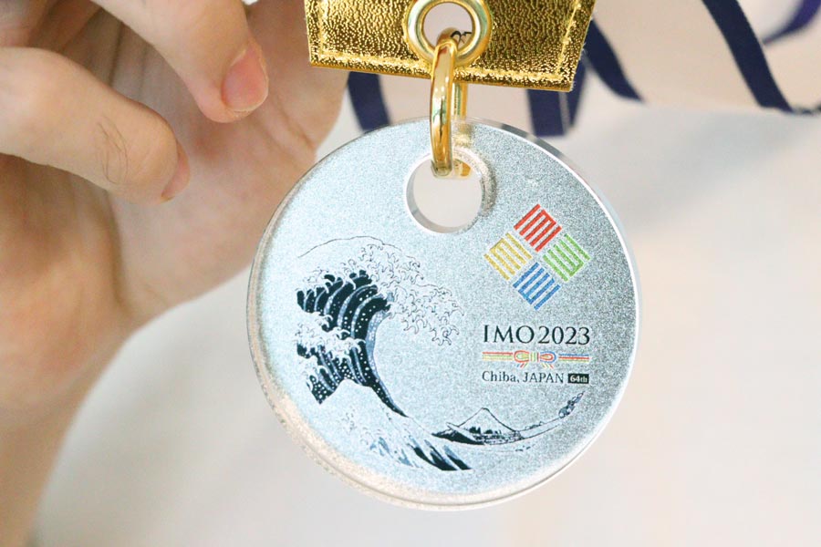 Eric obtuvo medalla de plata durante la IMO 2023.