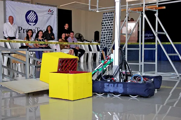#5948 es el robot de la PrepaTec Cuernavaca que participará en FIRST
