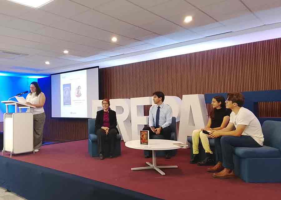 Libro para enseñar matematicas profesora Tec.