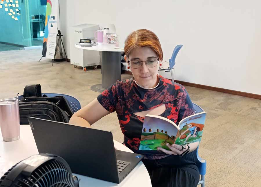 Libro para enseñar matematicas profesora Tec.