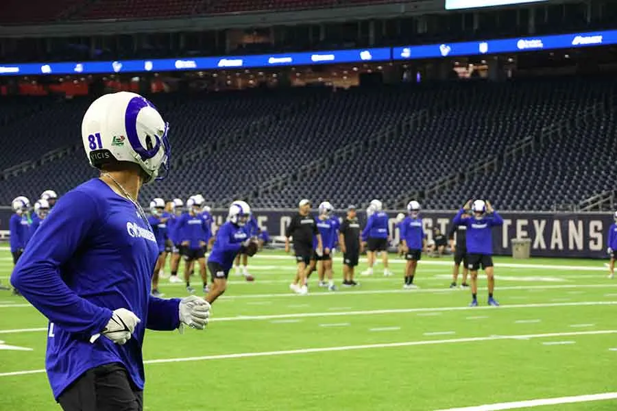 Los Borregos Monterrey entrenaron una en el NRG Stadium la noche previa al clásico.