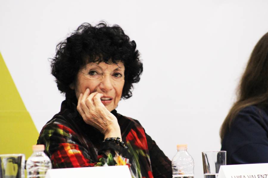 Luisa Valenzuela durante la entrega del Premio Nuevo León Alfons Reyes