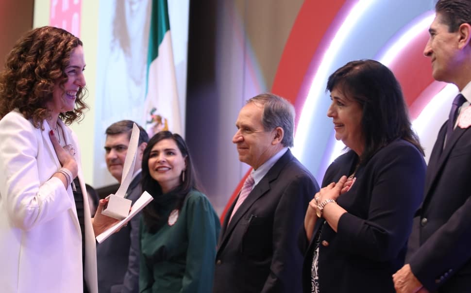 Marisa Lazo ganadora del Premio Mujer Tec 2020 por su trayectoria