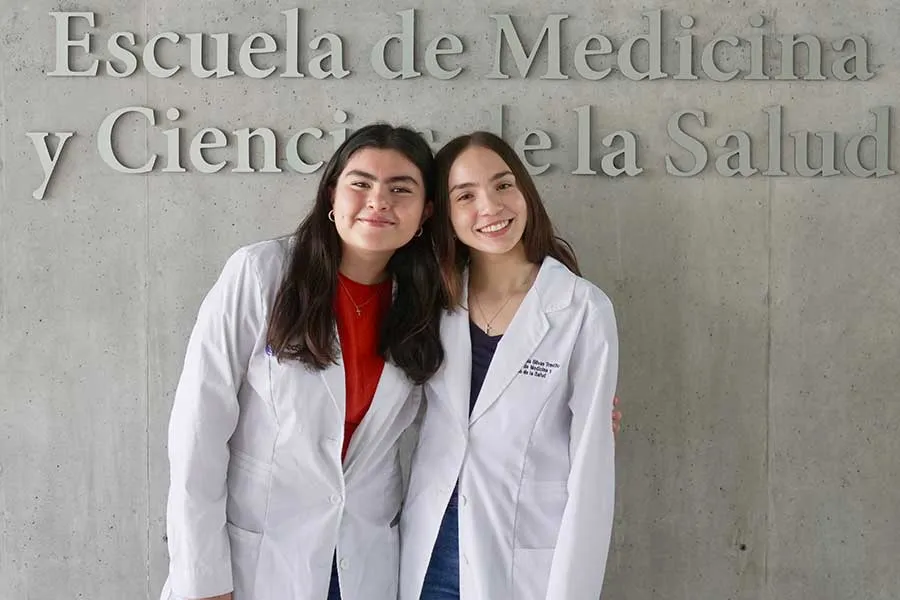 Marla Silvas y Hannah Rodríguez.