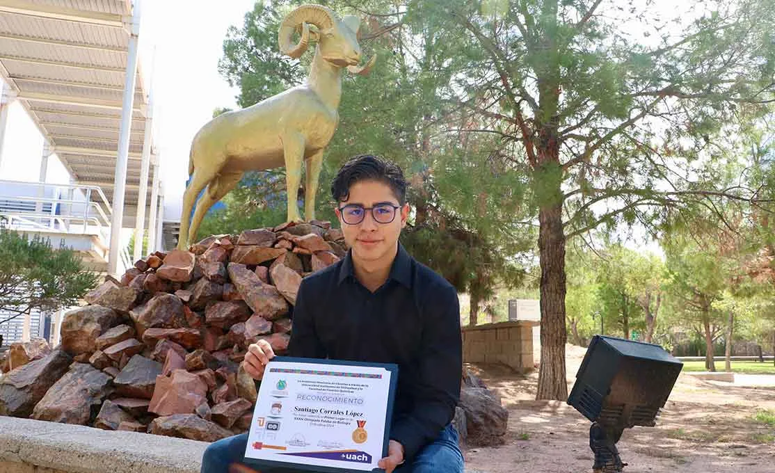medalla-de-oro-para-alumno-juarense-en-olimpiada-estatal-de- biología