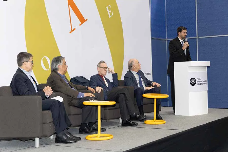 Mesa de diálogo "Gabriel Zaid y la ciudad política" realizada en la Feria del Libro del Tec.