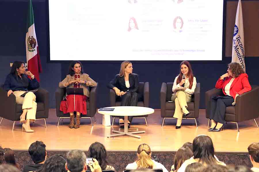 Mujeres en ingeniería y en la alta tecnología, panel del Tec Guadalajara.
