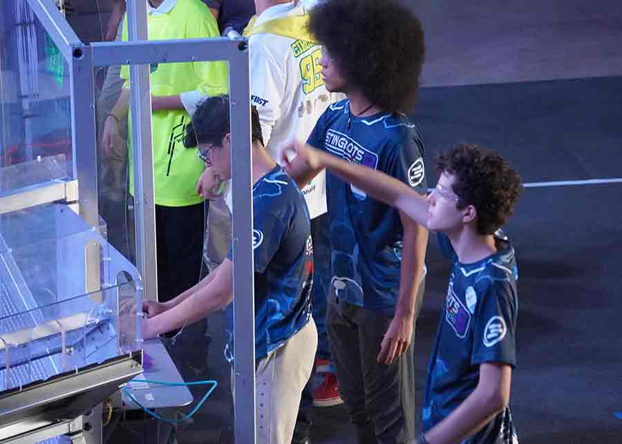 Mundial de robótica FIRST; logra pase equipo de PrepaTec Santa Anita.