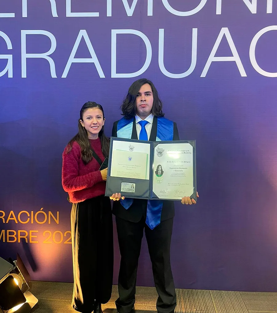 Joaquín recibió apoyo del programa Tec Surfeando la Neurodiversidad