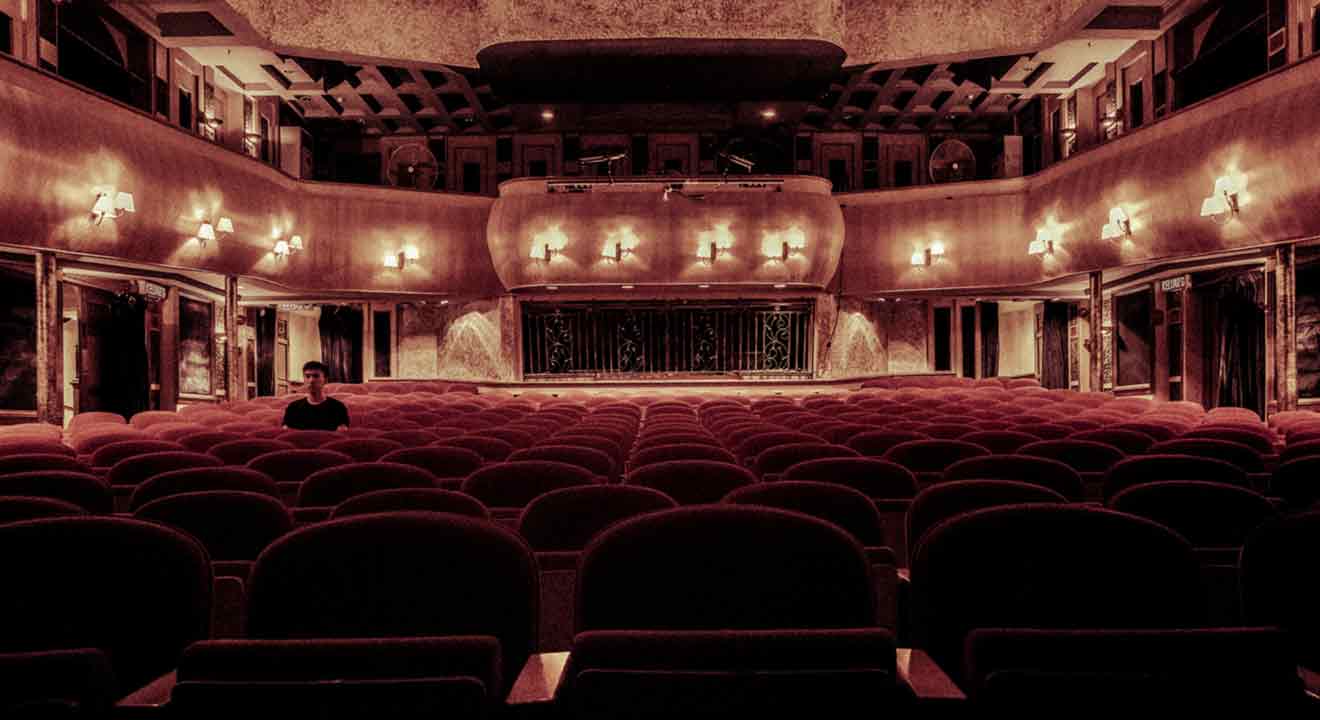 Gran teatro vacío.