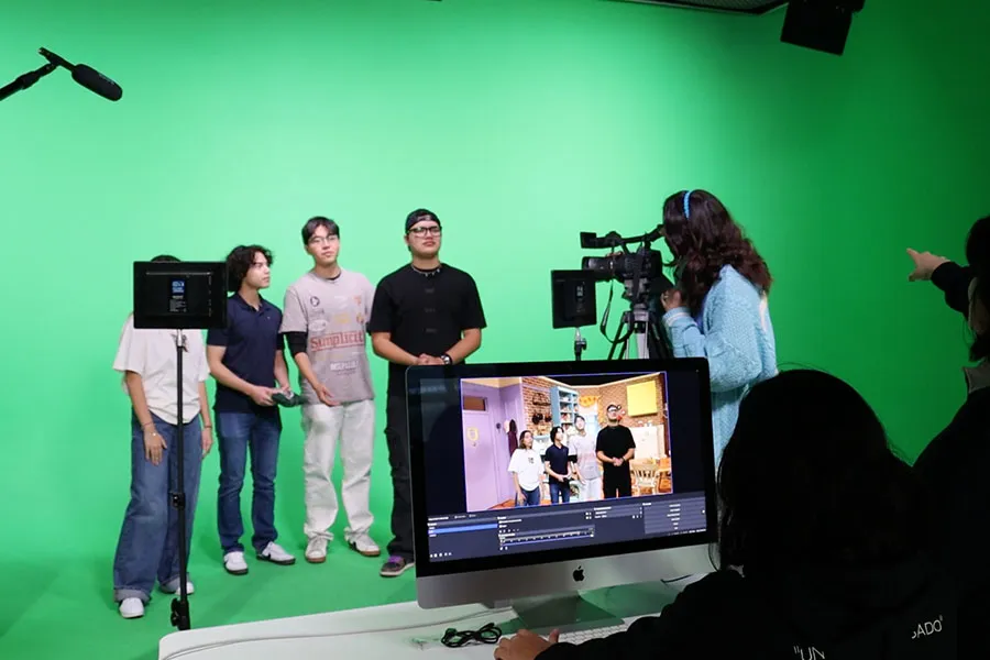 Estudiantes del campus San Luis Potosí realizan prácticas en producción digital