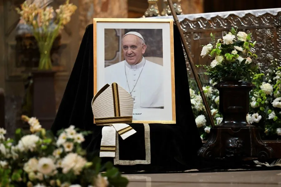 Servicio en memoria del Papa Francisco