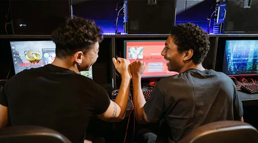 La relación con amigos no debe girar en torno a los videojuegos