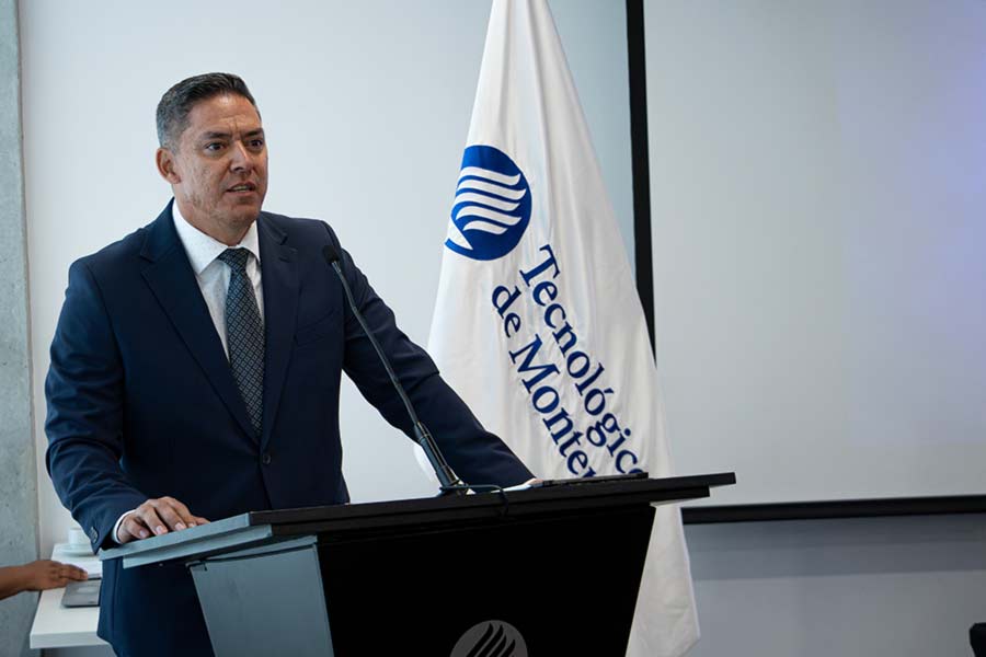 Hugo Lira