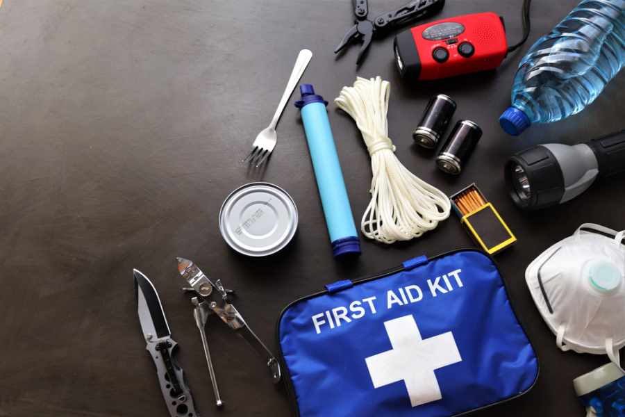 Kit de emergencias para huracán