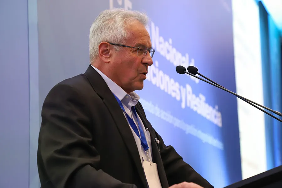 Ramiro Jordan, profesor del departamento de ingeniería eléctrica y computacional de la Universidad de Nuevo México.