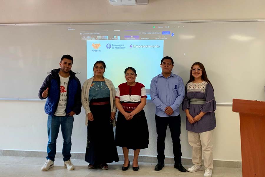 representantes de las 5 cooperativas 