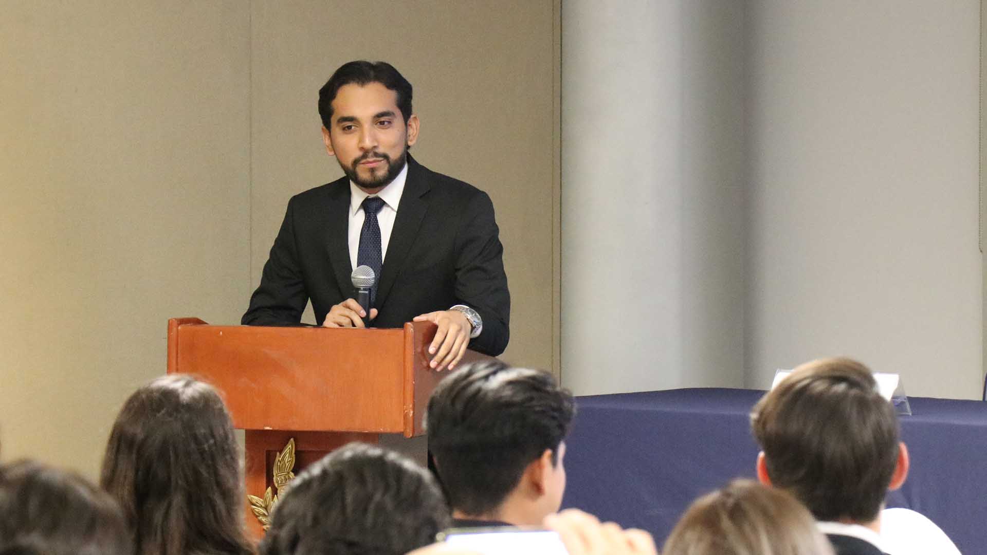 Ricardo García Martínez, alumno del Negocios Internacionales.